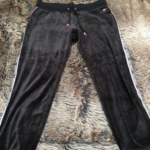 Tommy Hilfiger Logo Tape Velour Joggers *Size L*